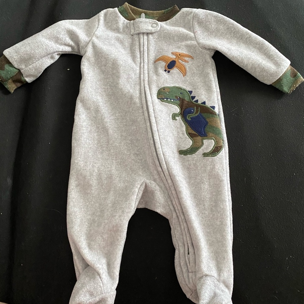 Carter’s footie